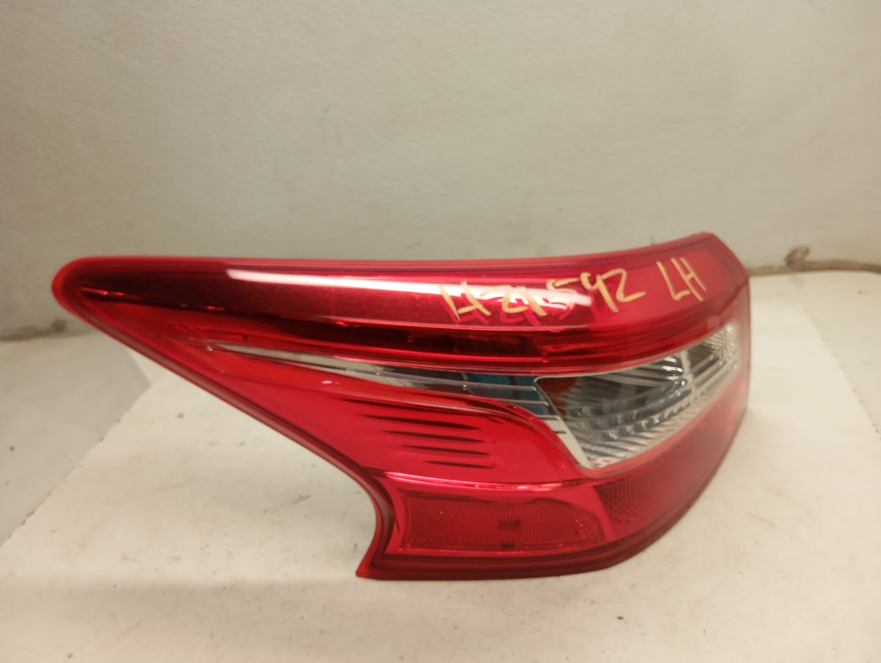 2016 Nissan SENTRA Tail Lamp