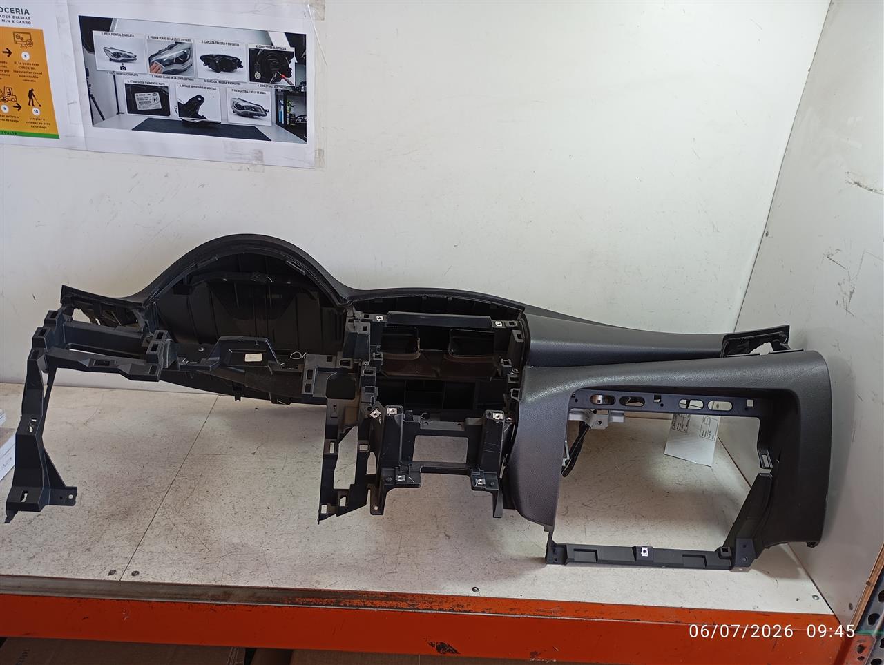 Part image 5