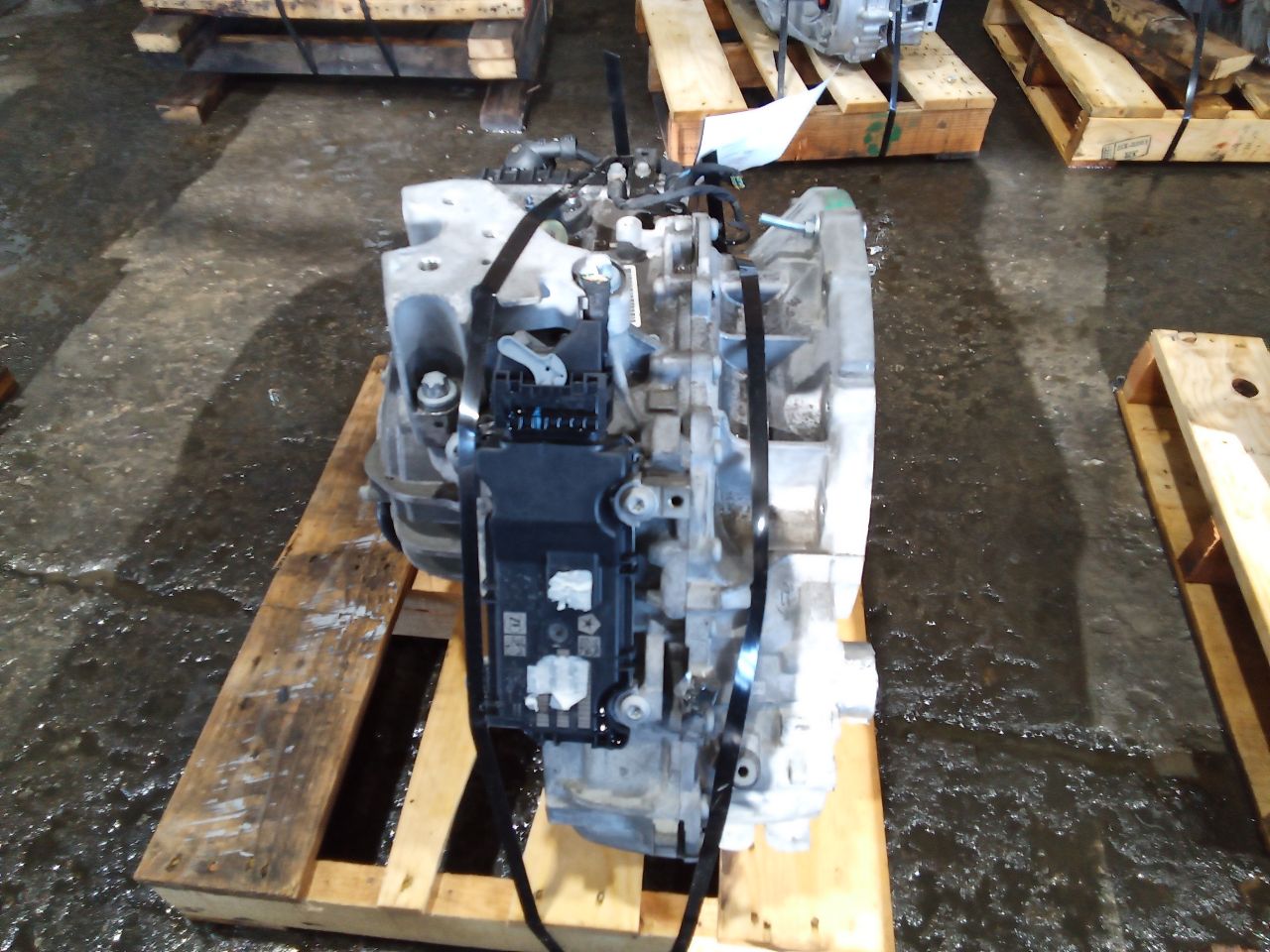 Part image 5