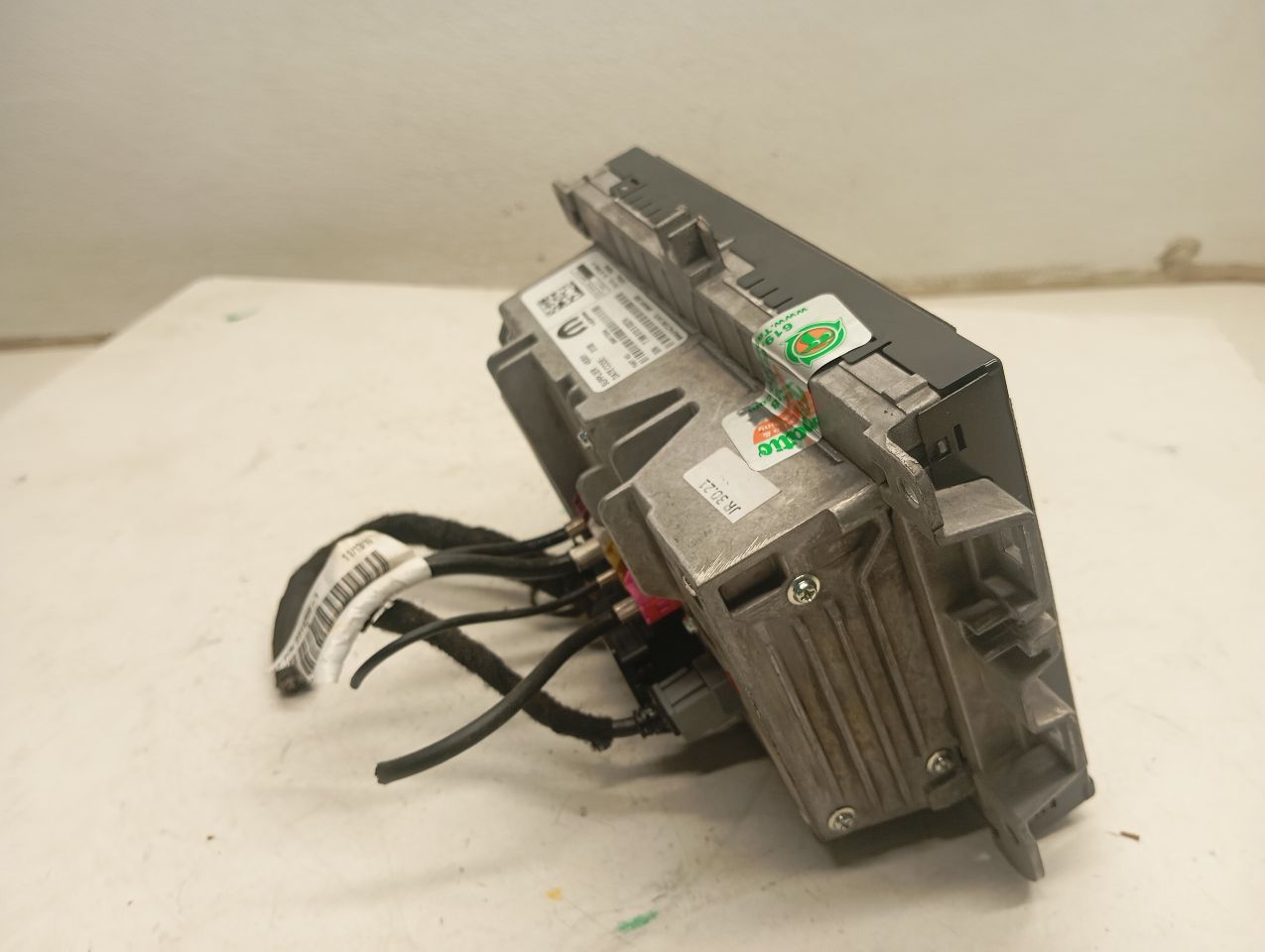 Part image 3