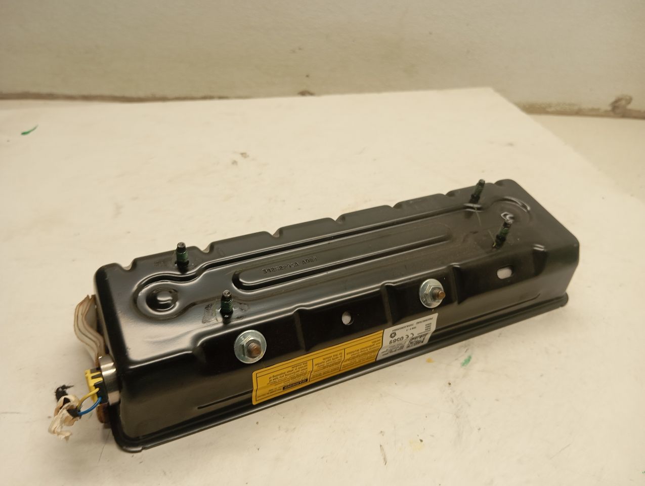 Part image 3