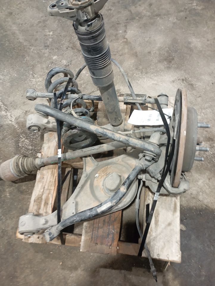 Part image 4