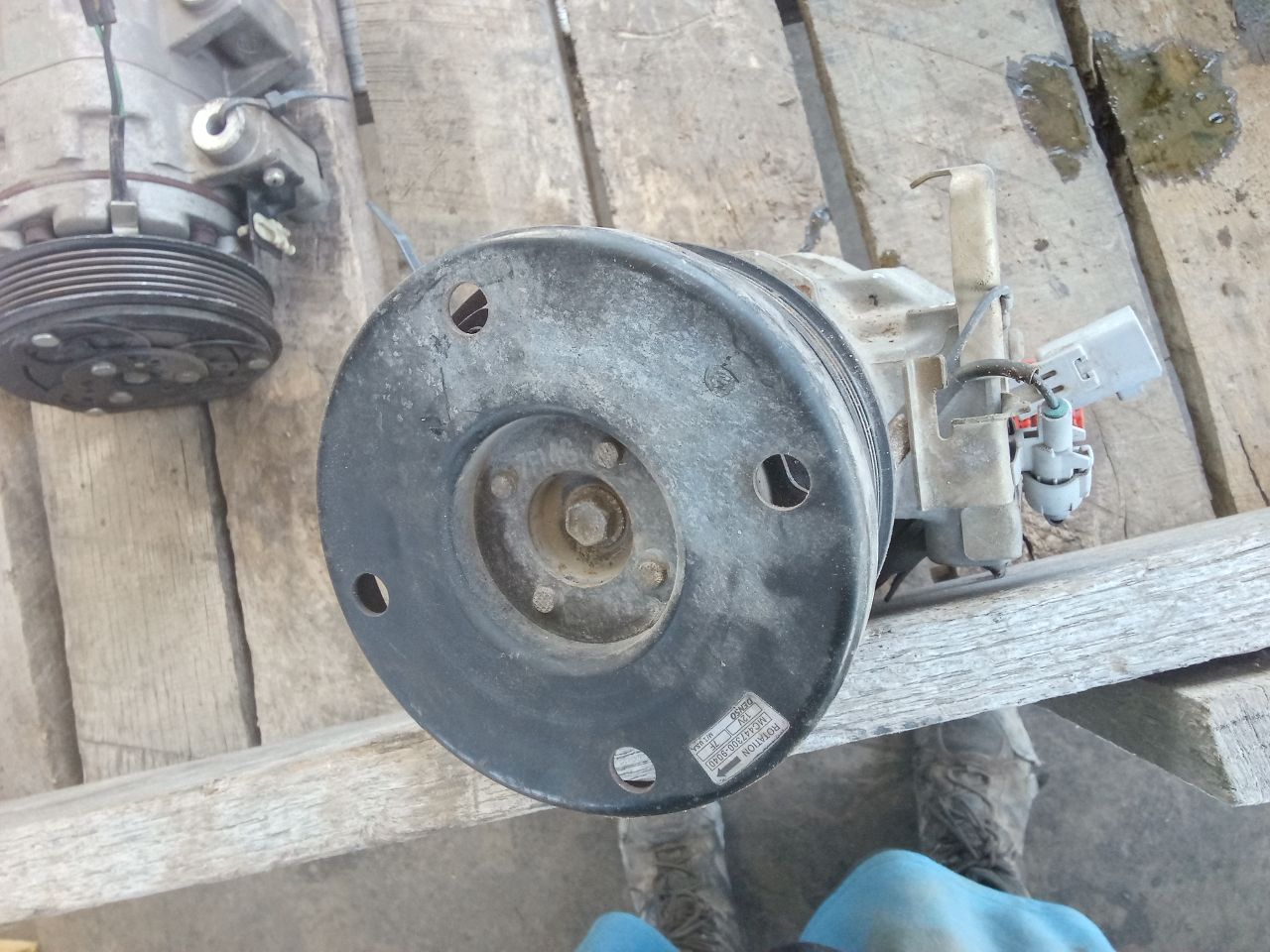 Part image 3