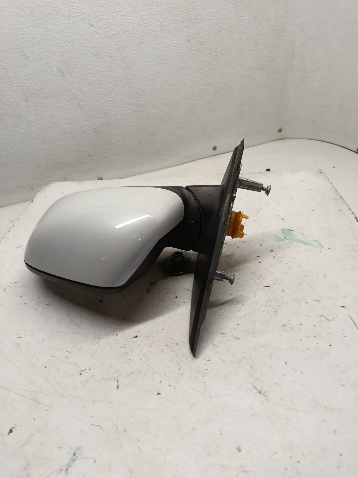 Part image 8