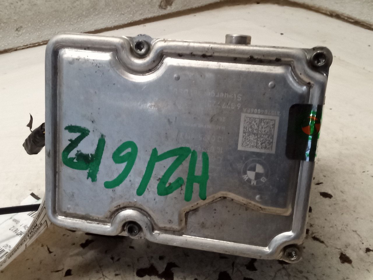 Part image 3