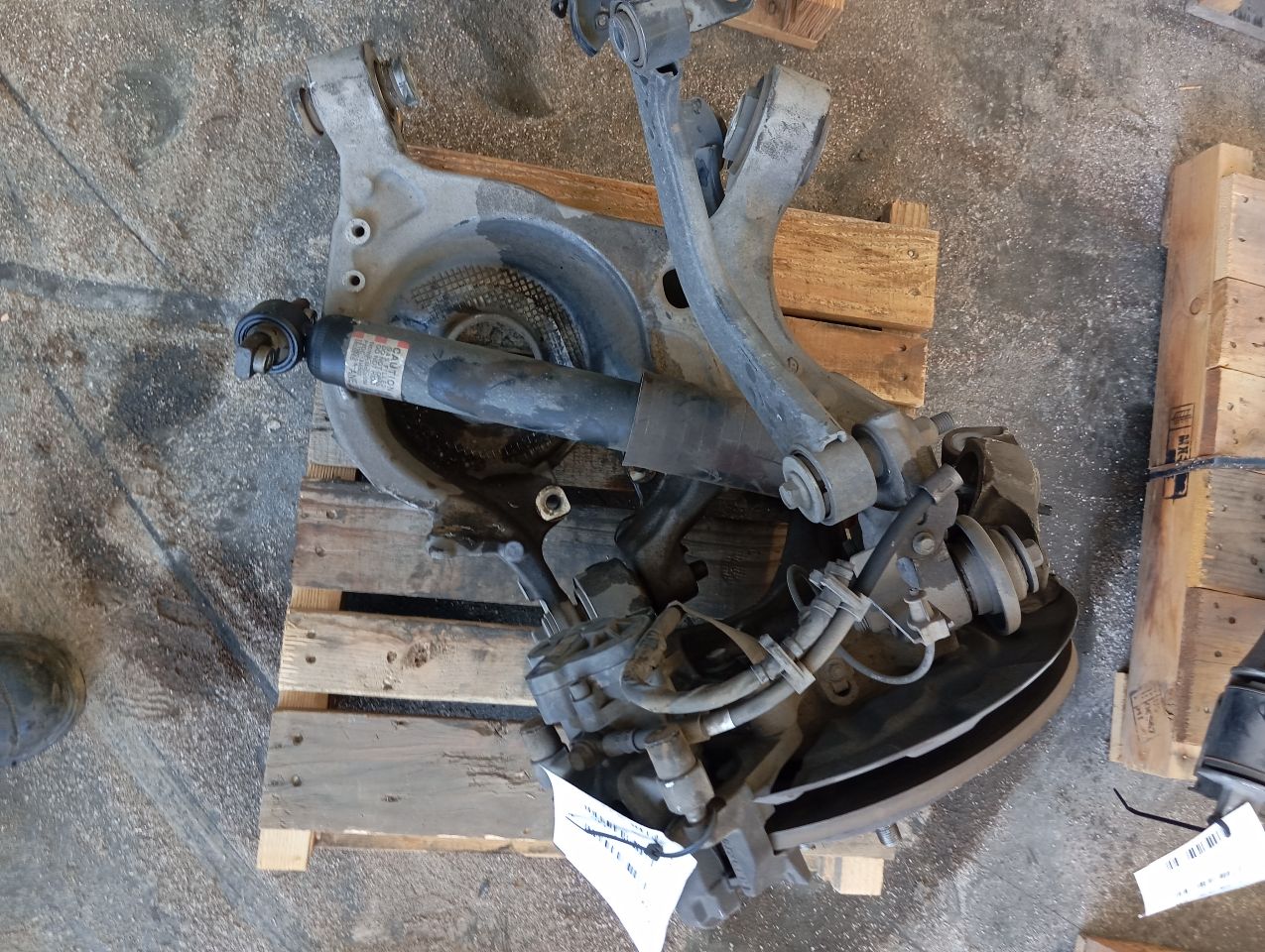 Part image 3