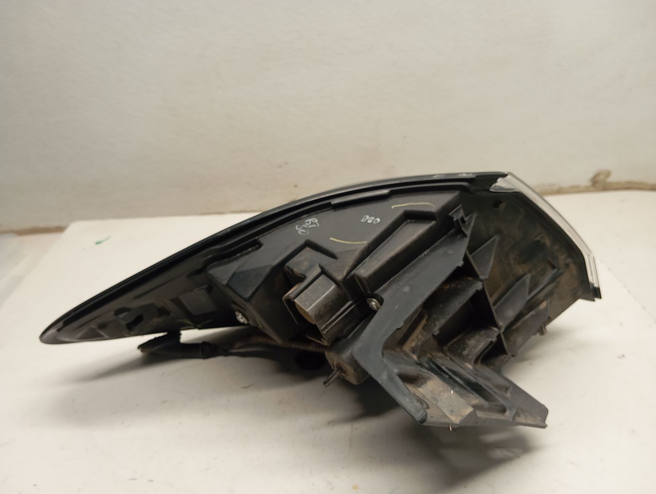 Part image 3