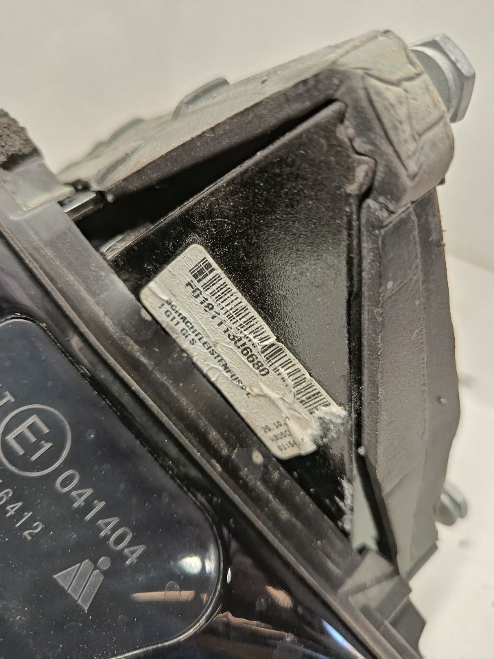 Part image 7