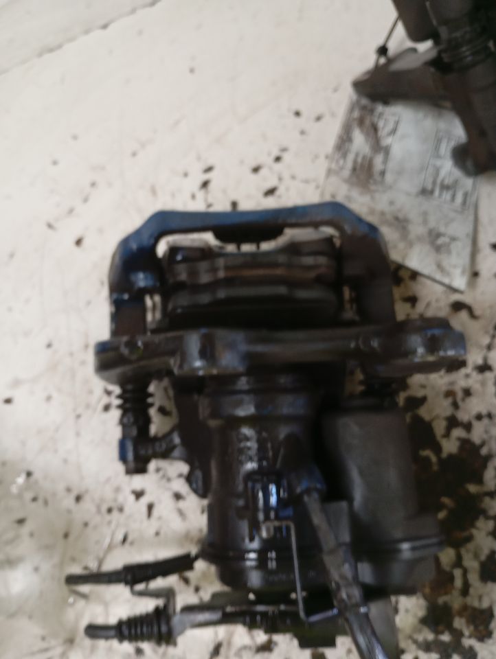 Part image 8