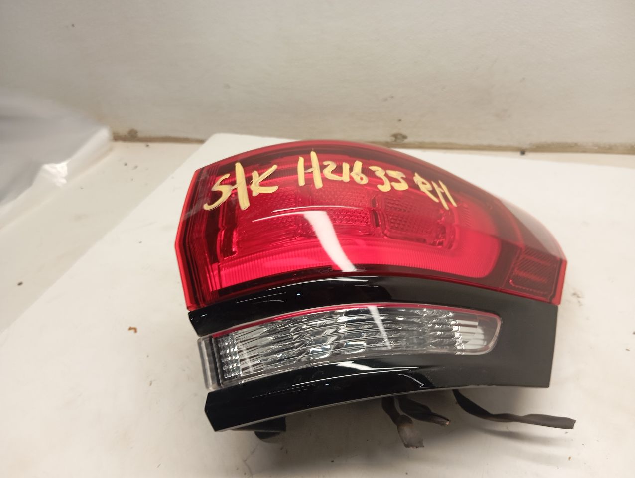 Part image 7