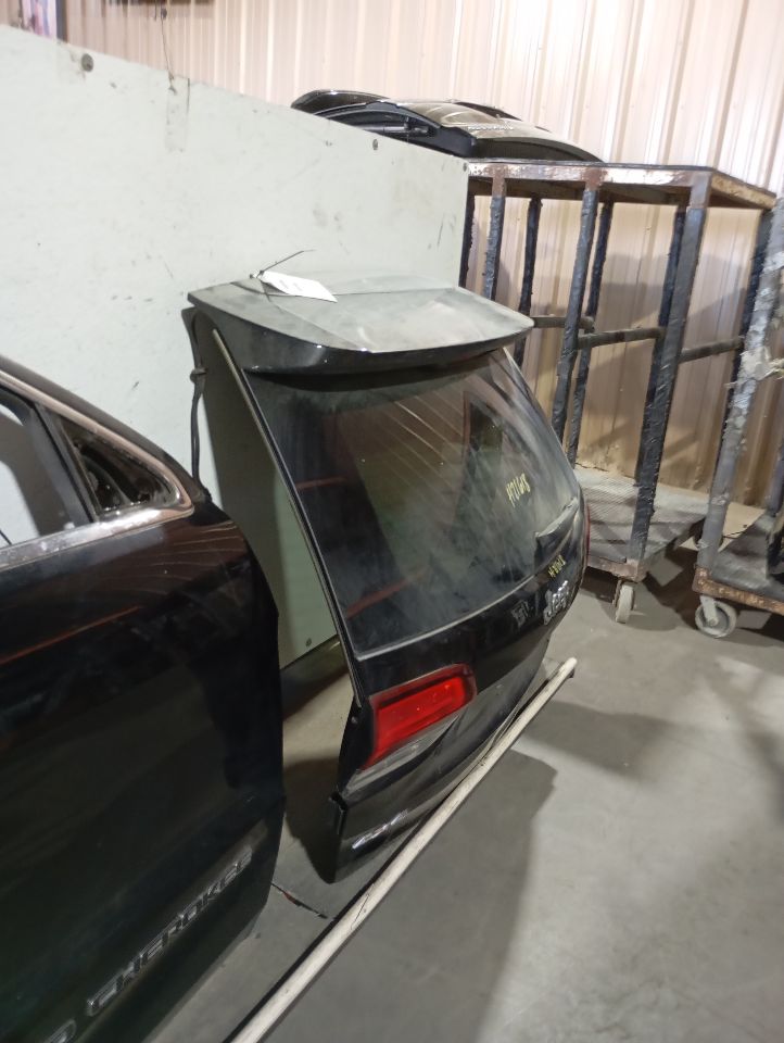 Part image 3