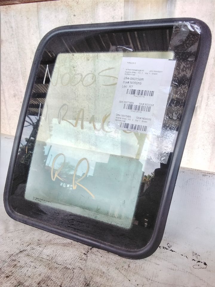 2011 Ford RANGER Quarter Glass