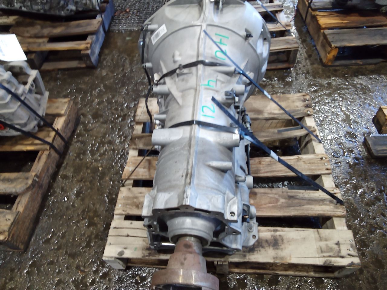 Part image 4