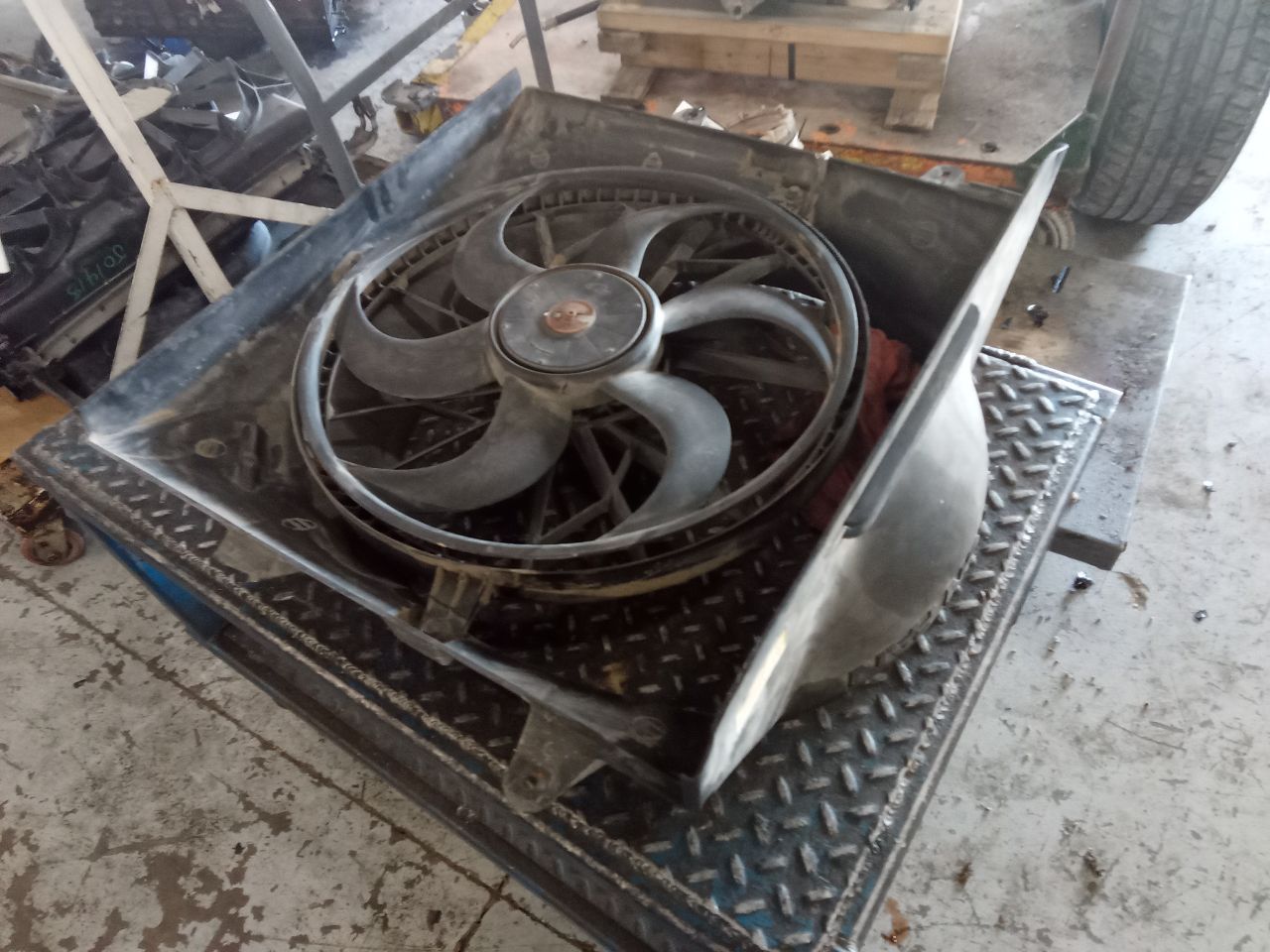 Part image 4