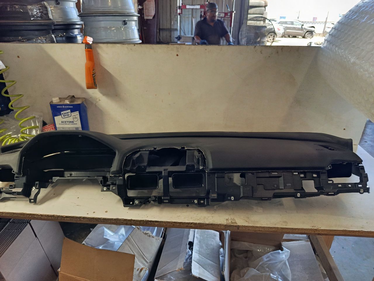 Part image 1