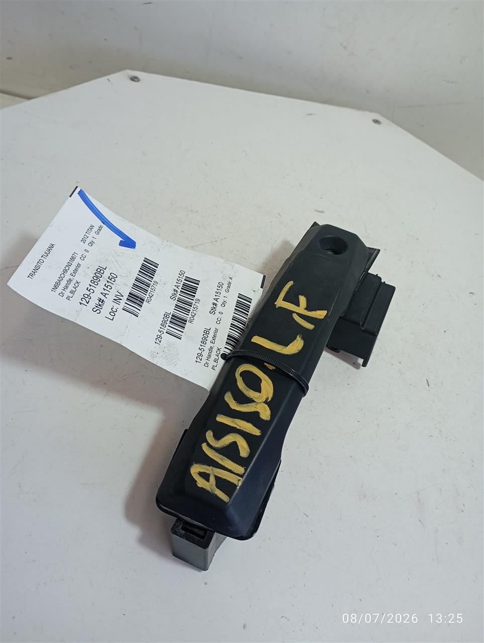 2012 Nissan TITAN Dr Handle, Exterior