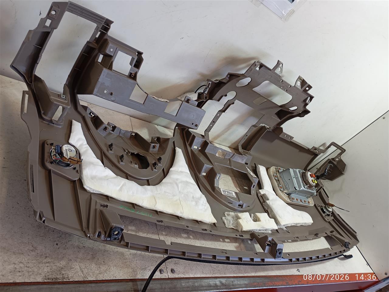 2012 Nissan TITAN Air Bag