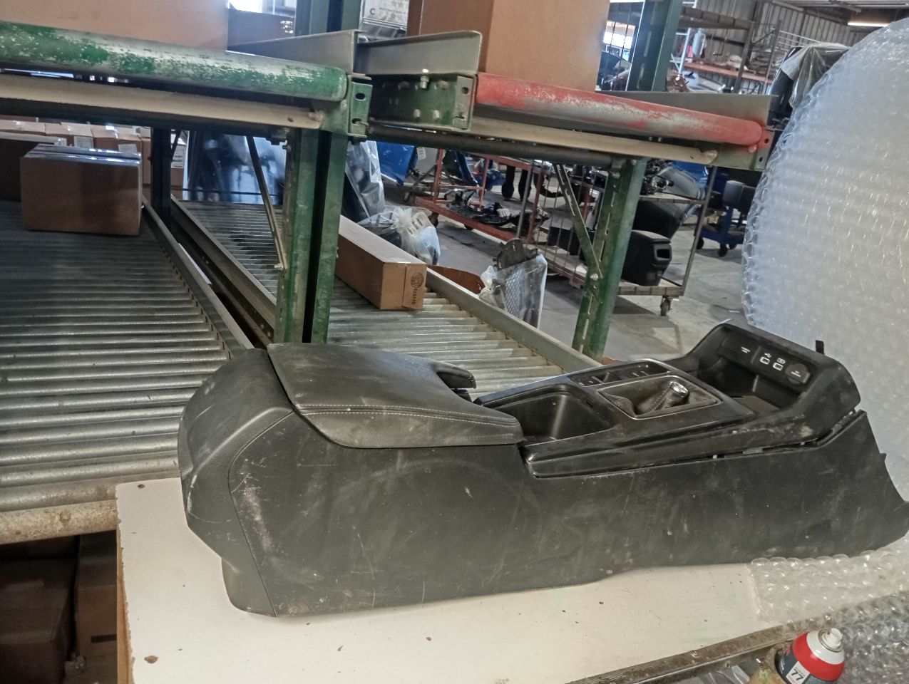 Part image 4