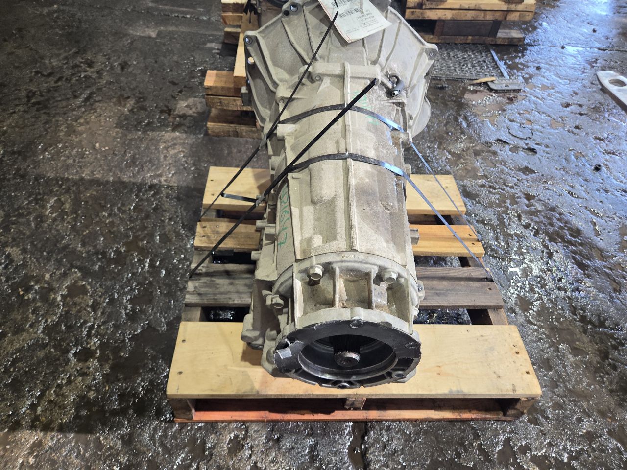 Part image 3