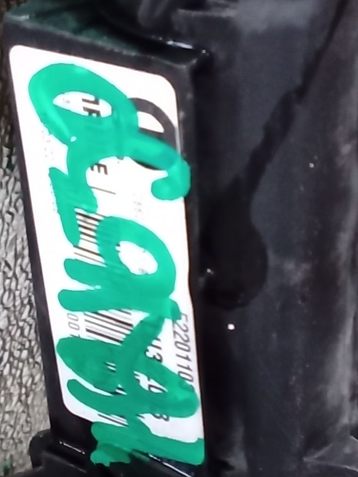 Part image 8