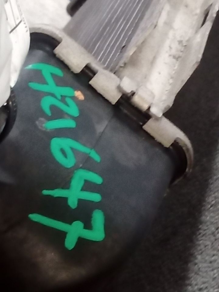 Part image 7