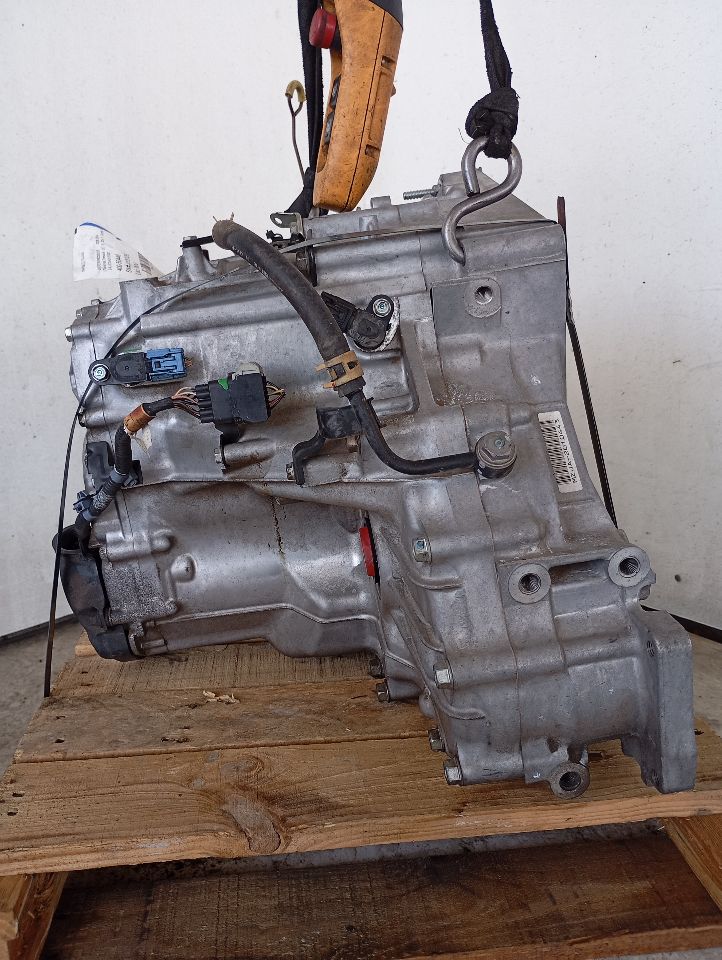 Part image 4
