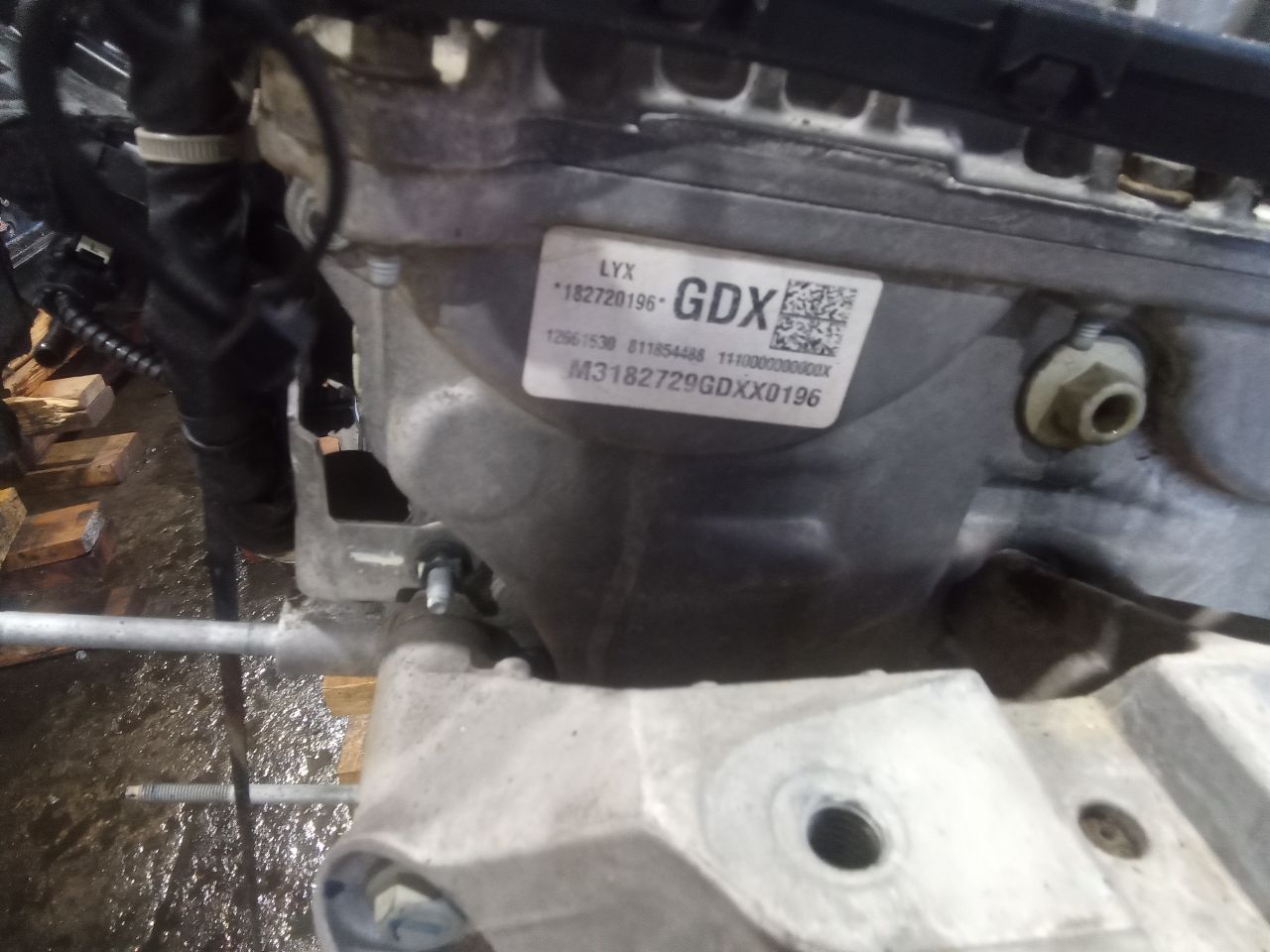 Part image 3