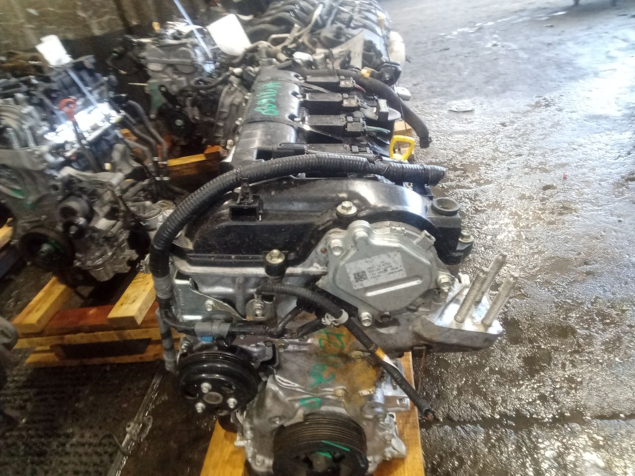 Part image 13