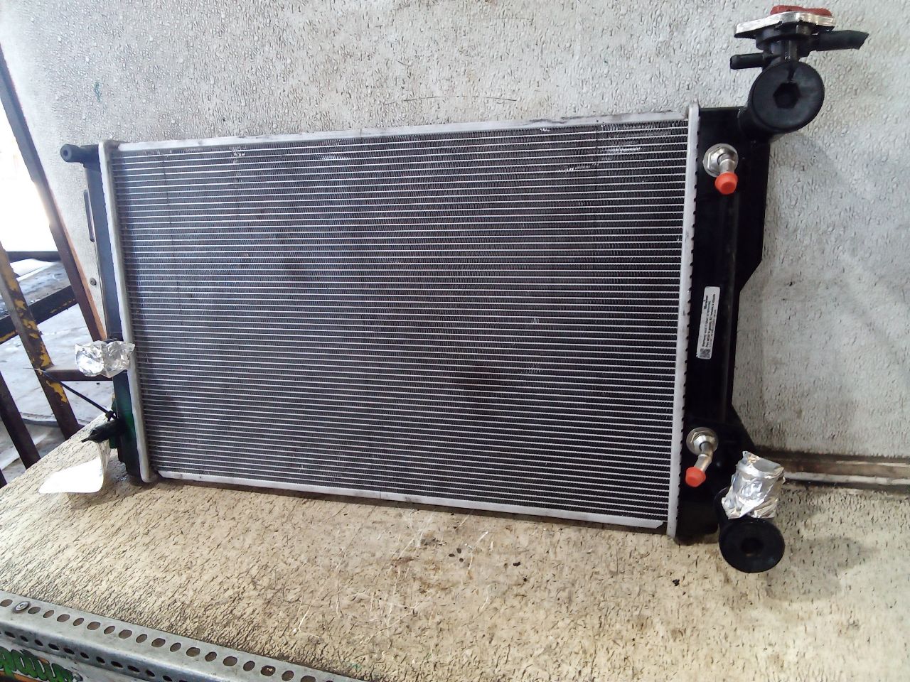 Part image 3