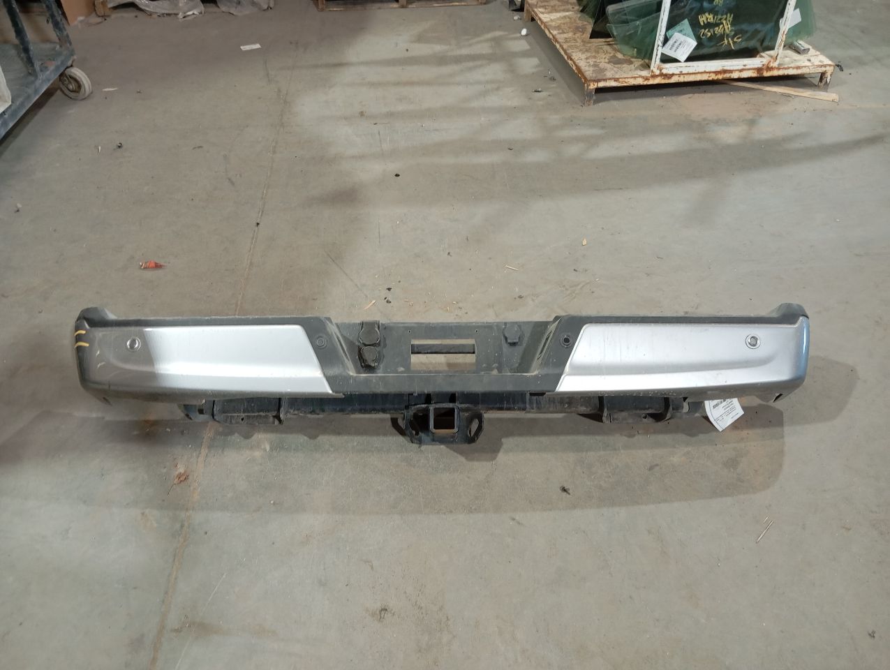 Part image 3