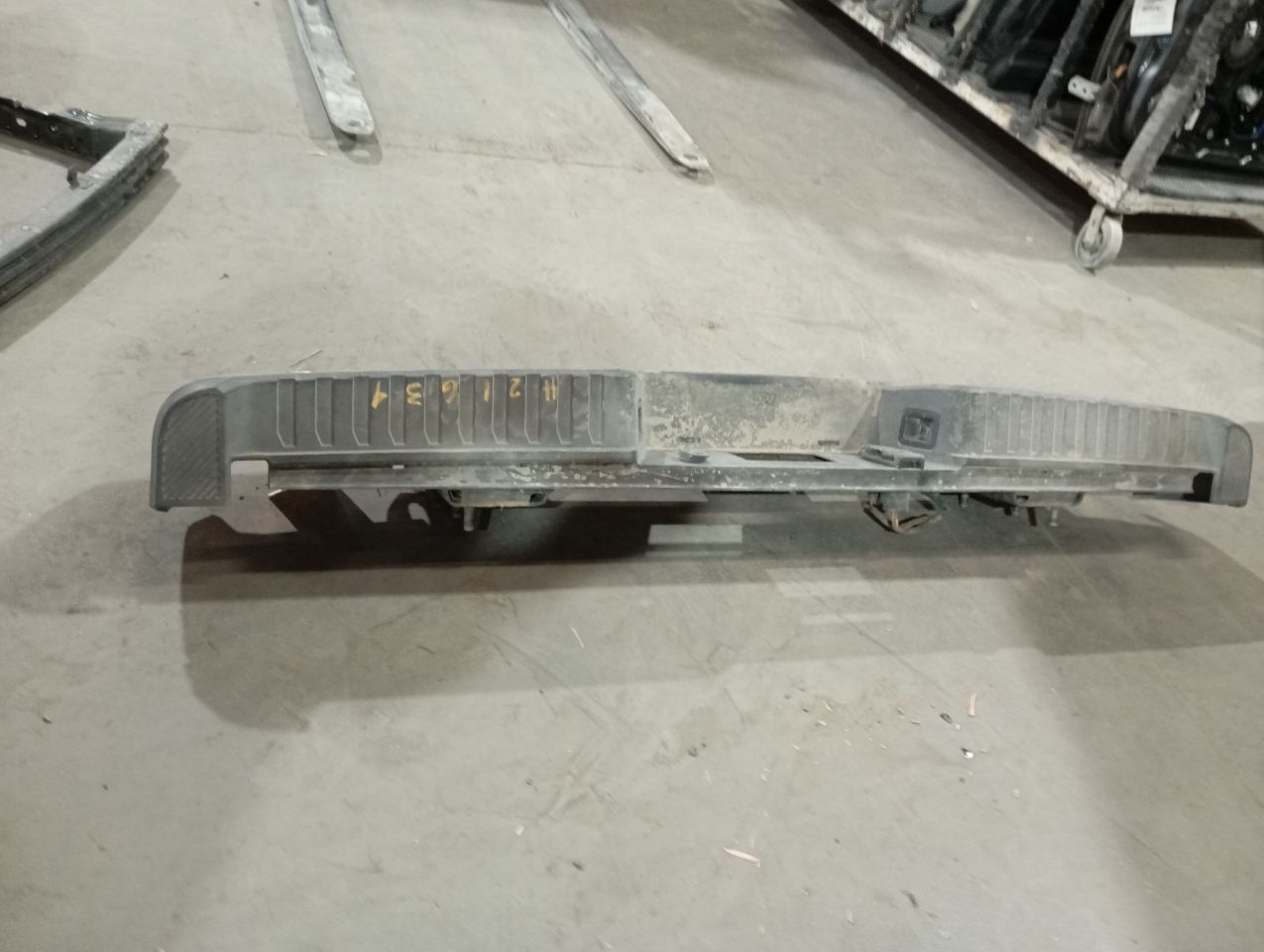 Part image 5