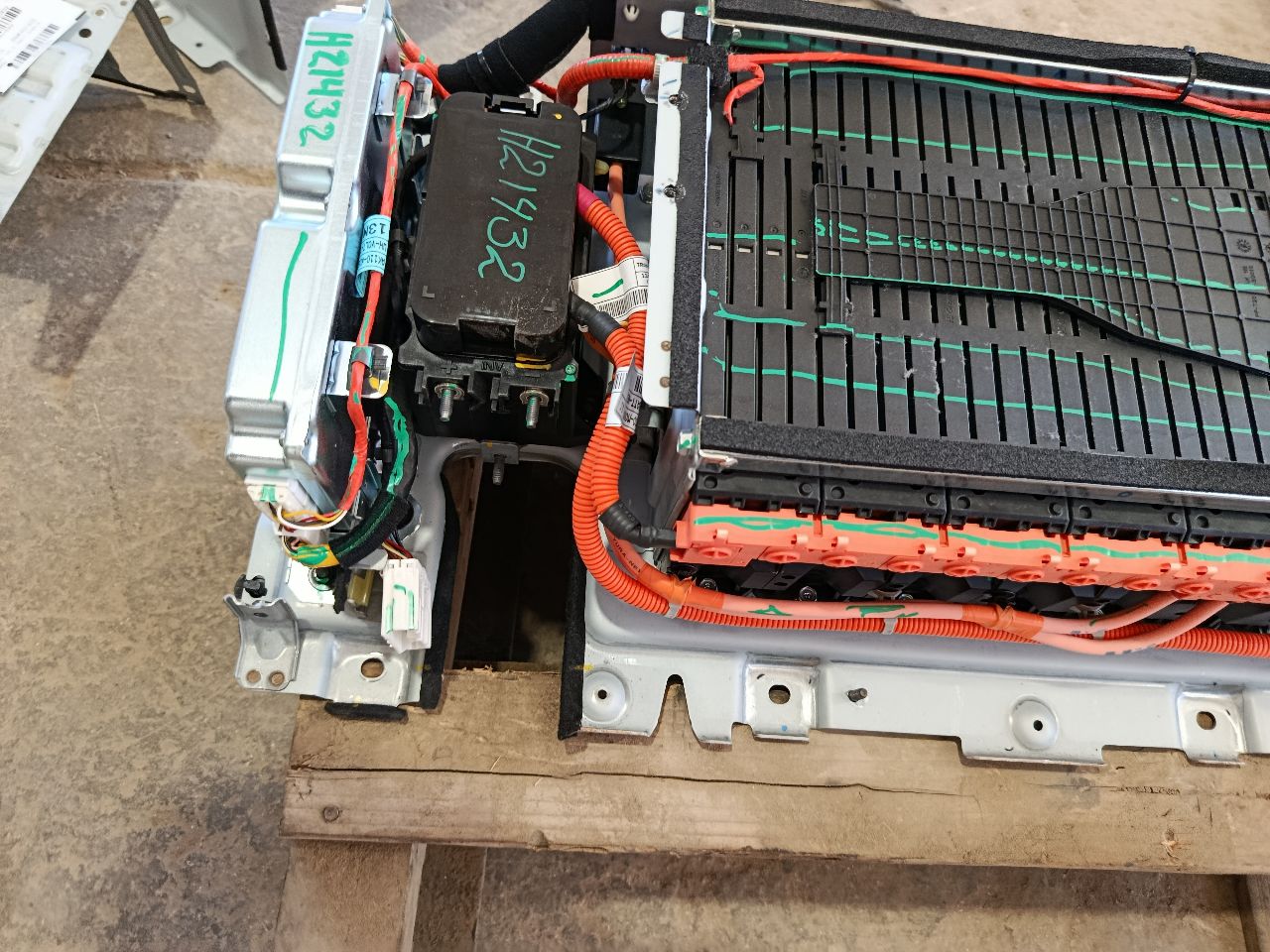 Part image 4