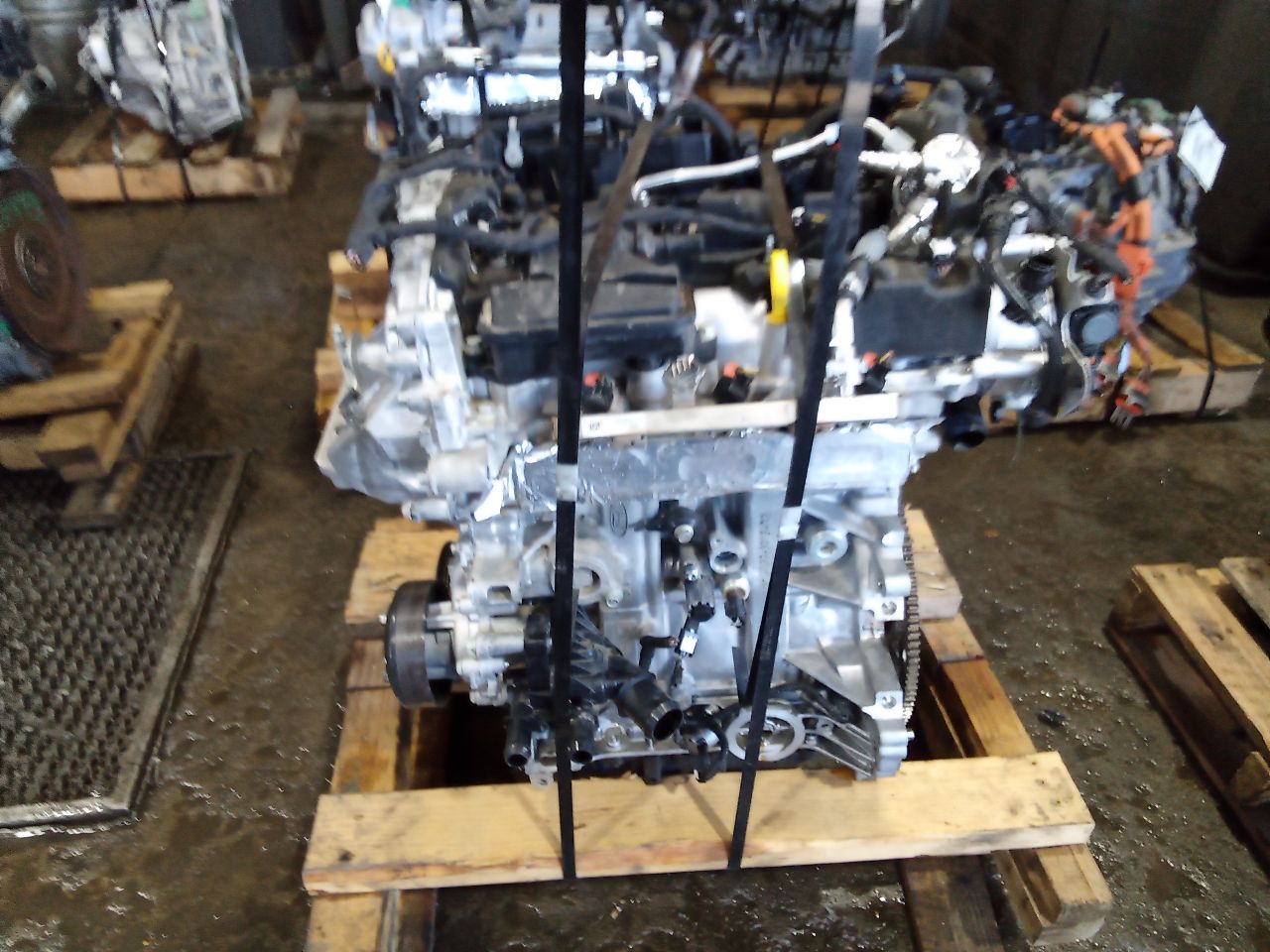 Part image 3