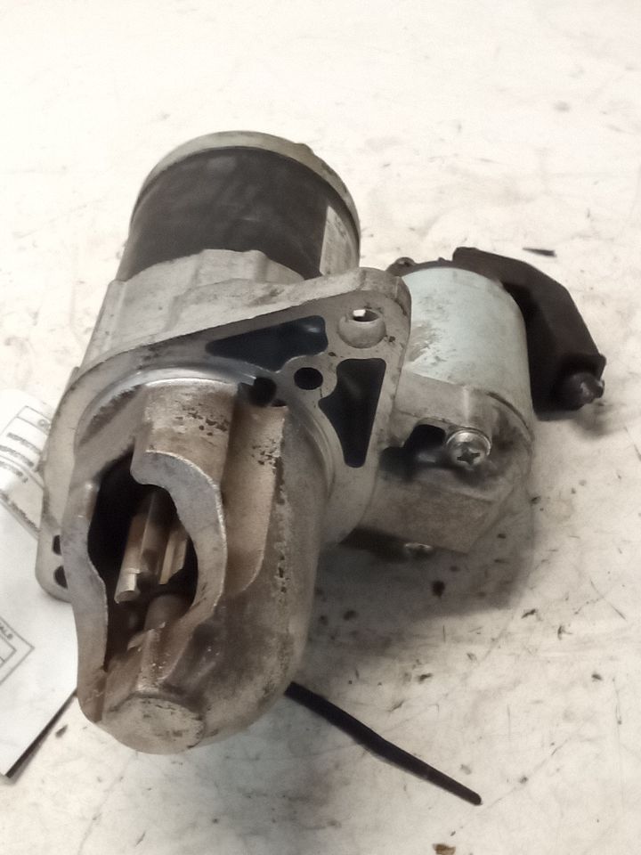 Part image 5