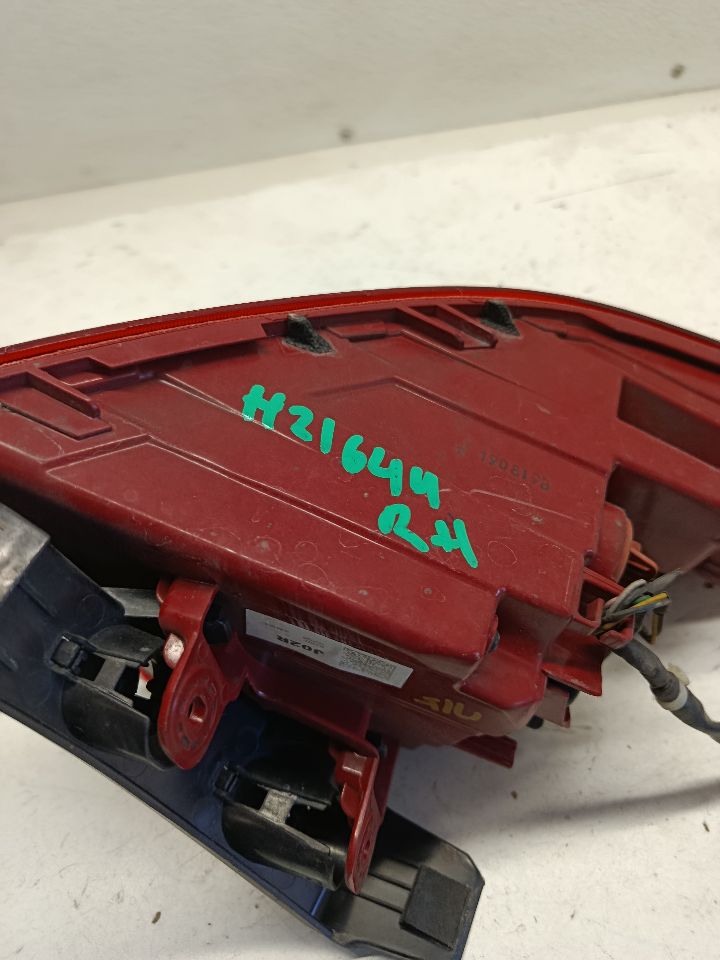 Part image 7