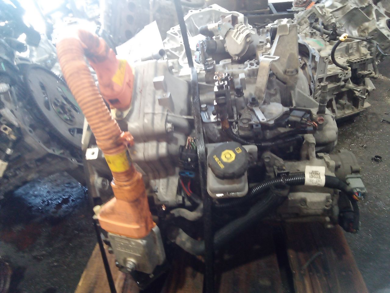 Part image 4
