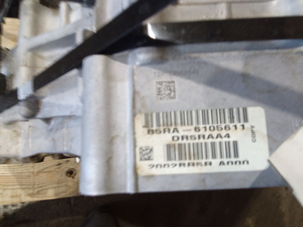 Part image 3