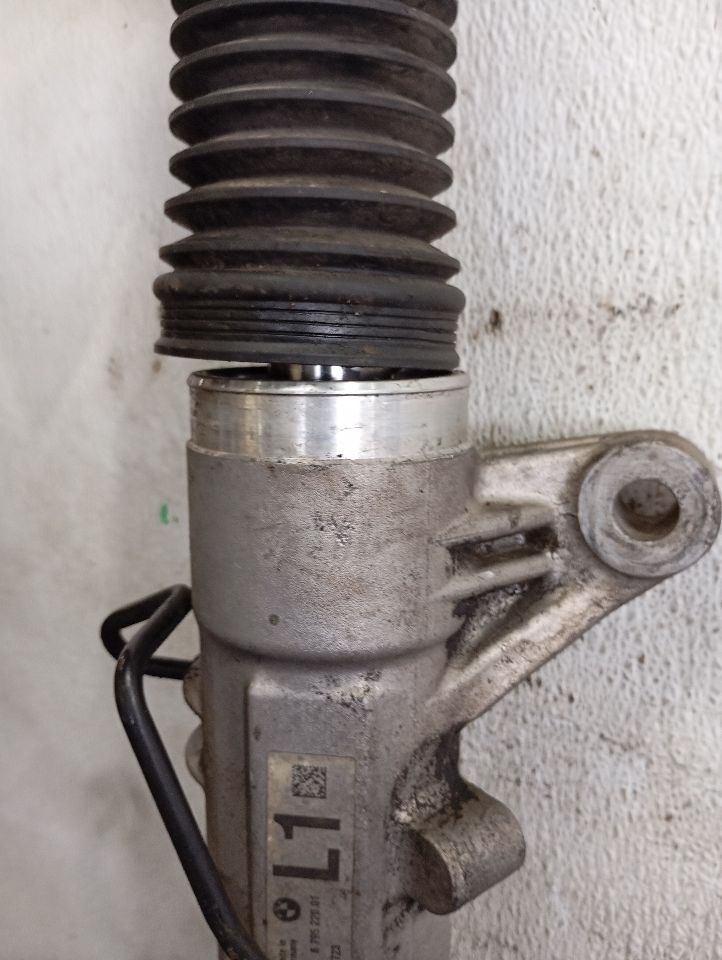 Part image 12