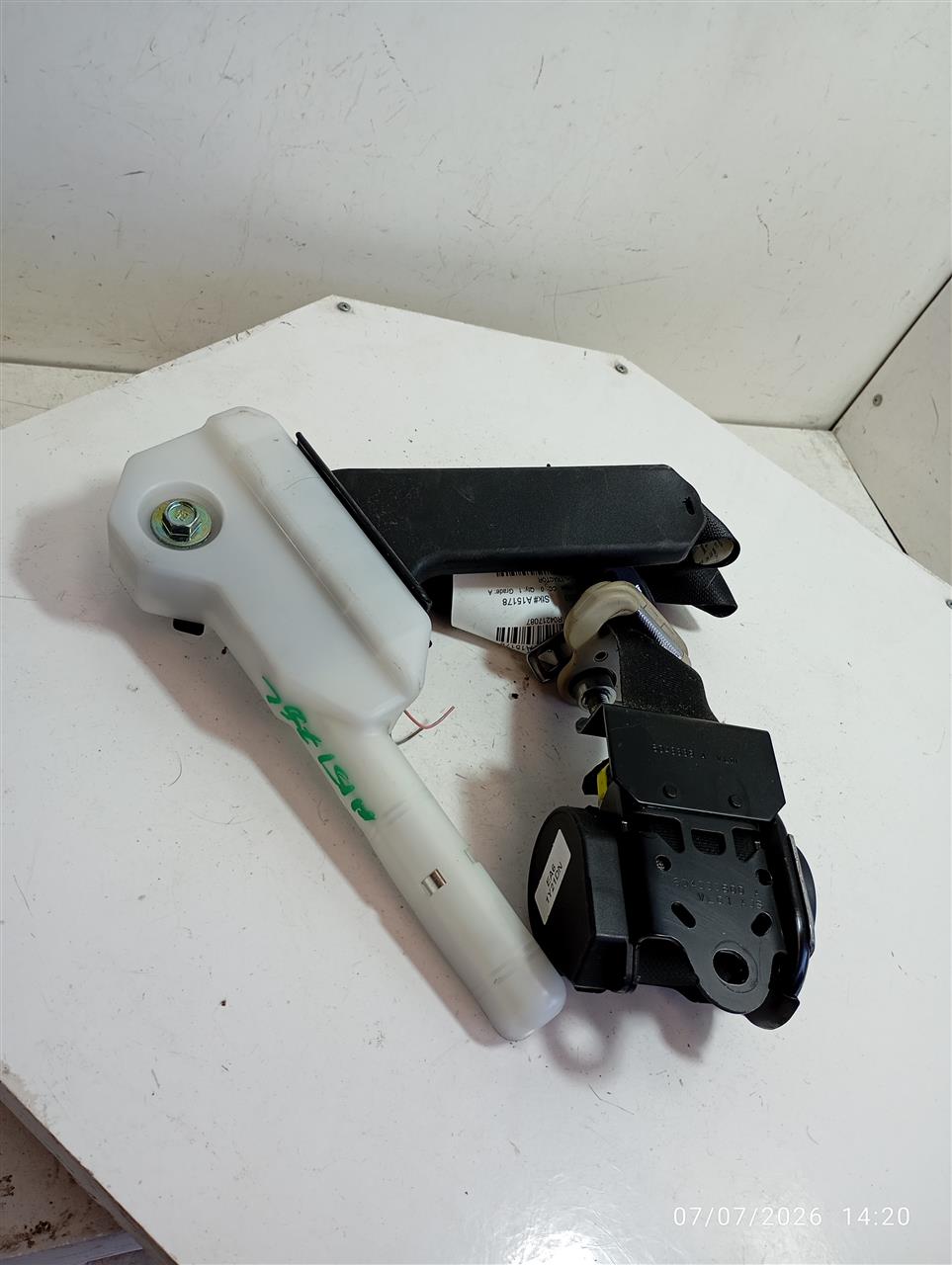 Part image 2