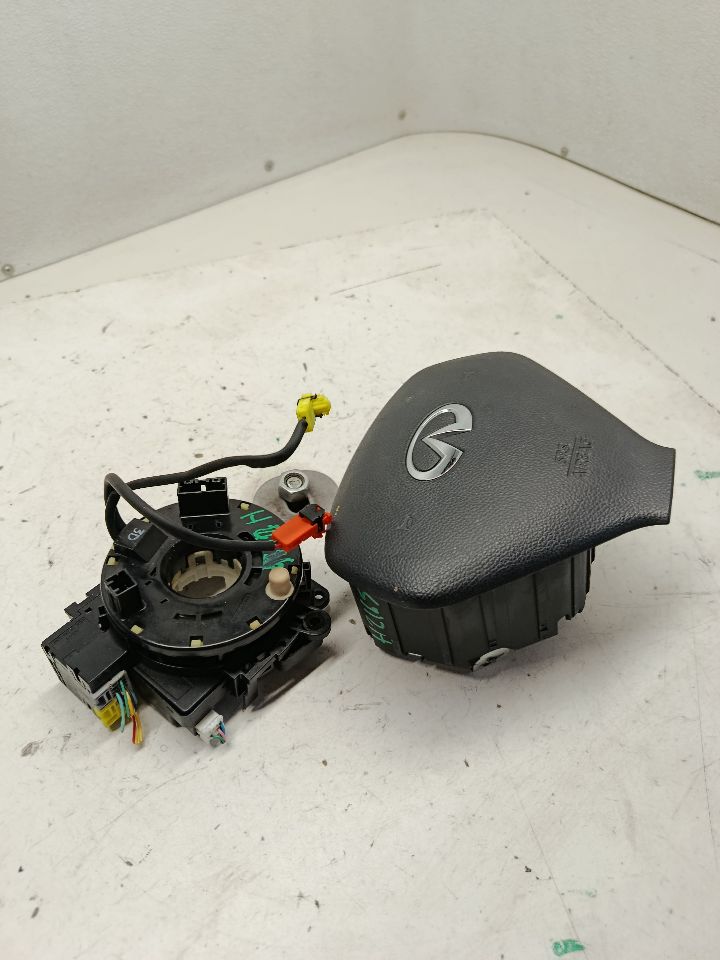 2015 Infiniti INFINITI QX50 Air Bag