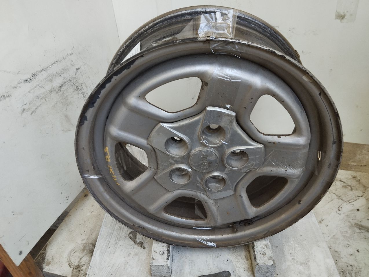 Part image 2