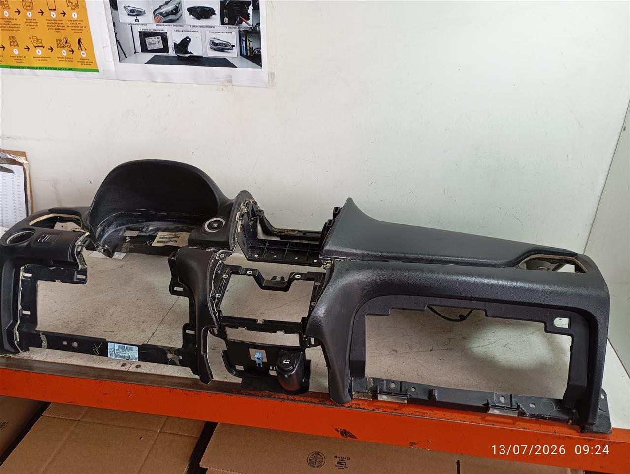 Part image 4