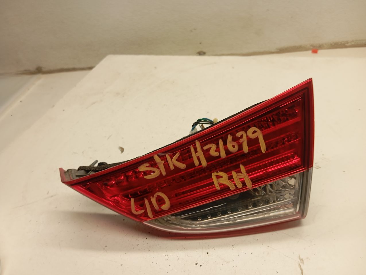 2013 Hyundai ELANTRA Tail Lamp