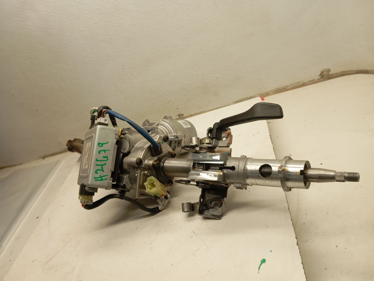 Part image 4