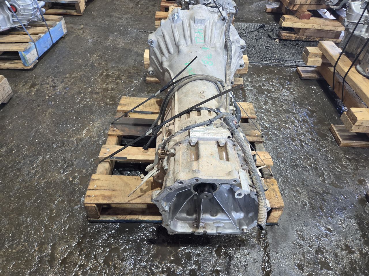 Part image 3