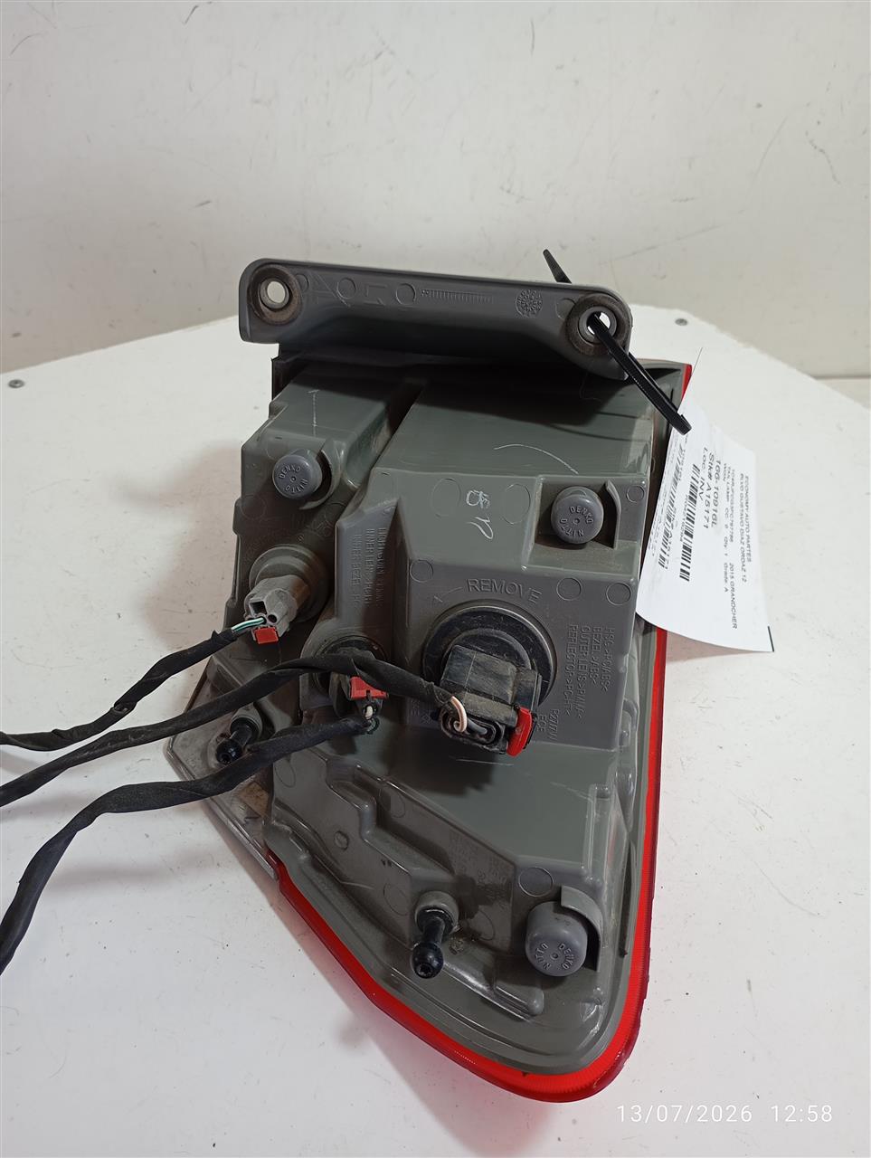 Part image 3
