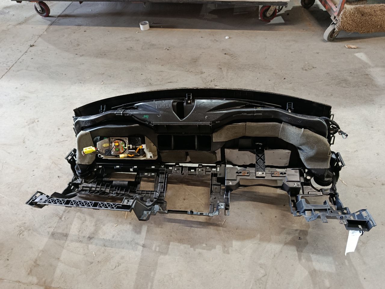 Part image 4