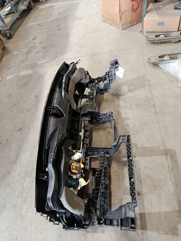 Part image 7