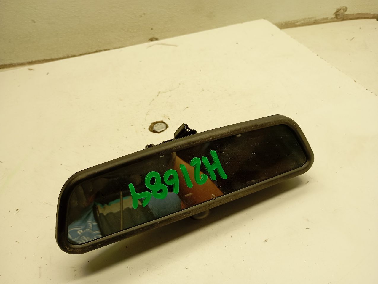 Part image 1