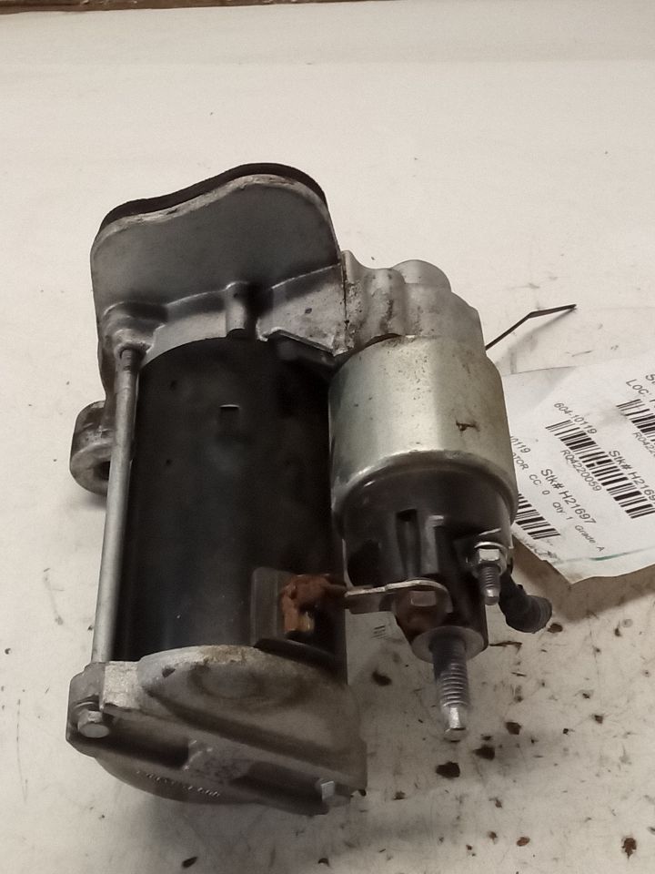 Part image 3